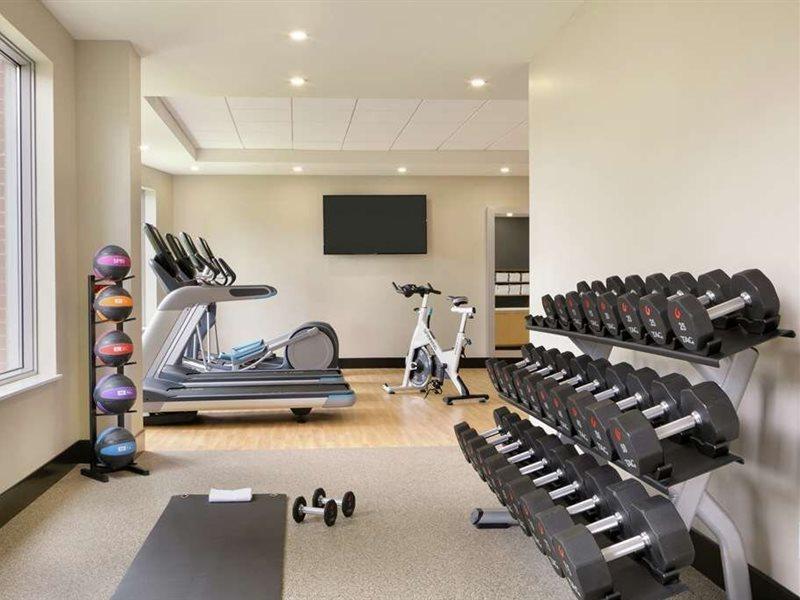 Embassy Suites By Hilton Montreal Airport Pointe-Claire Eksteriør bilde