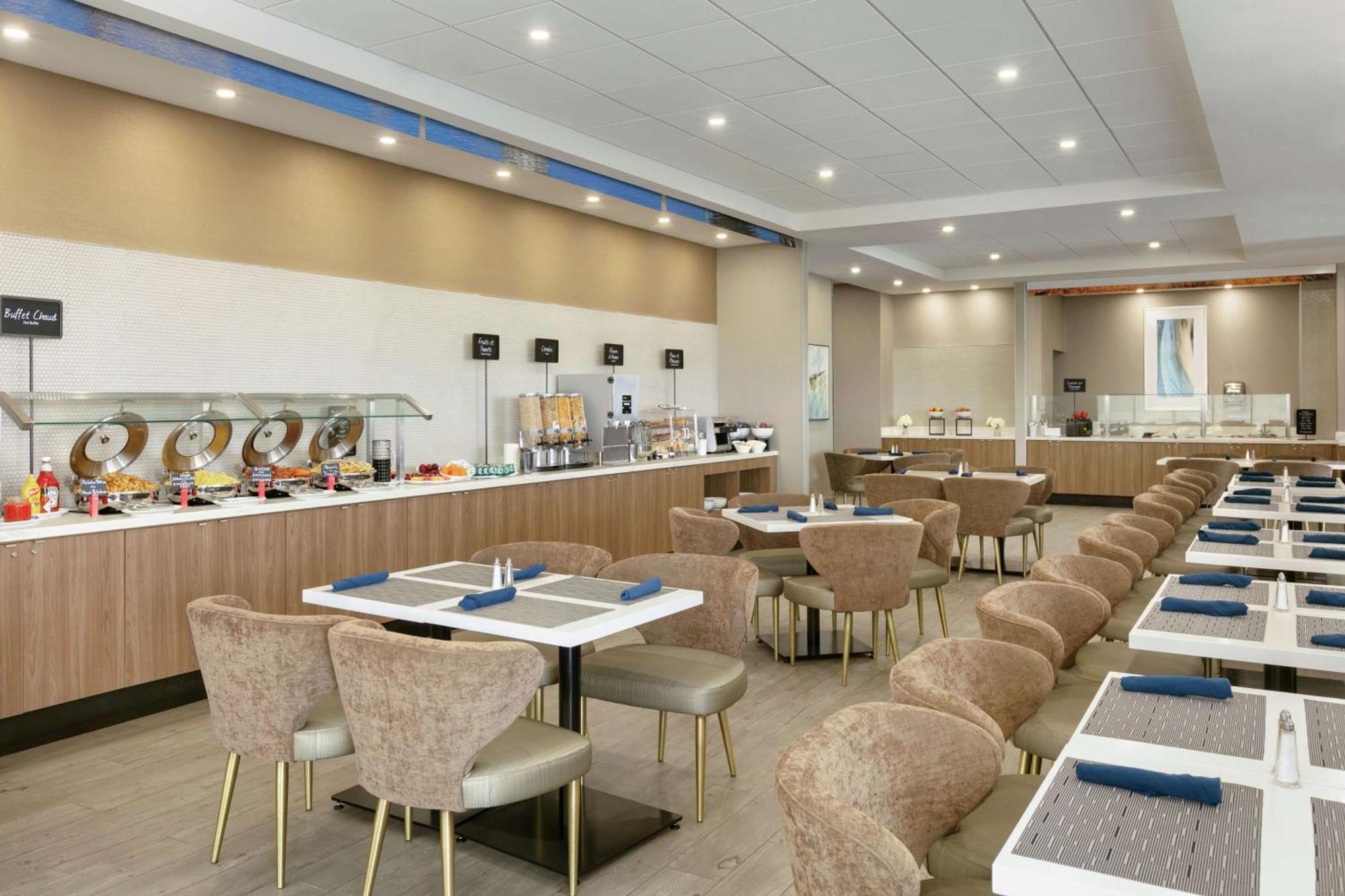 Embassy Suites By Hilton Montreal Airport Pointe-Claire Eksteriør bilde