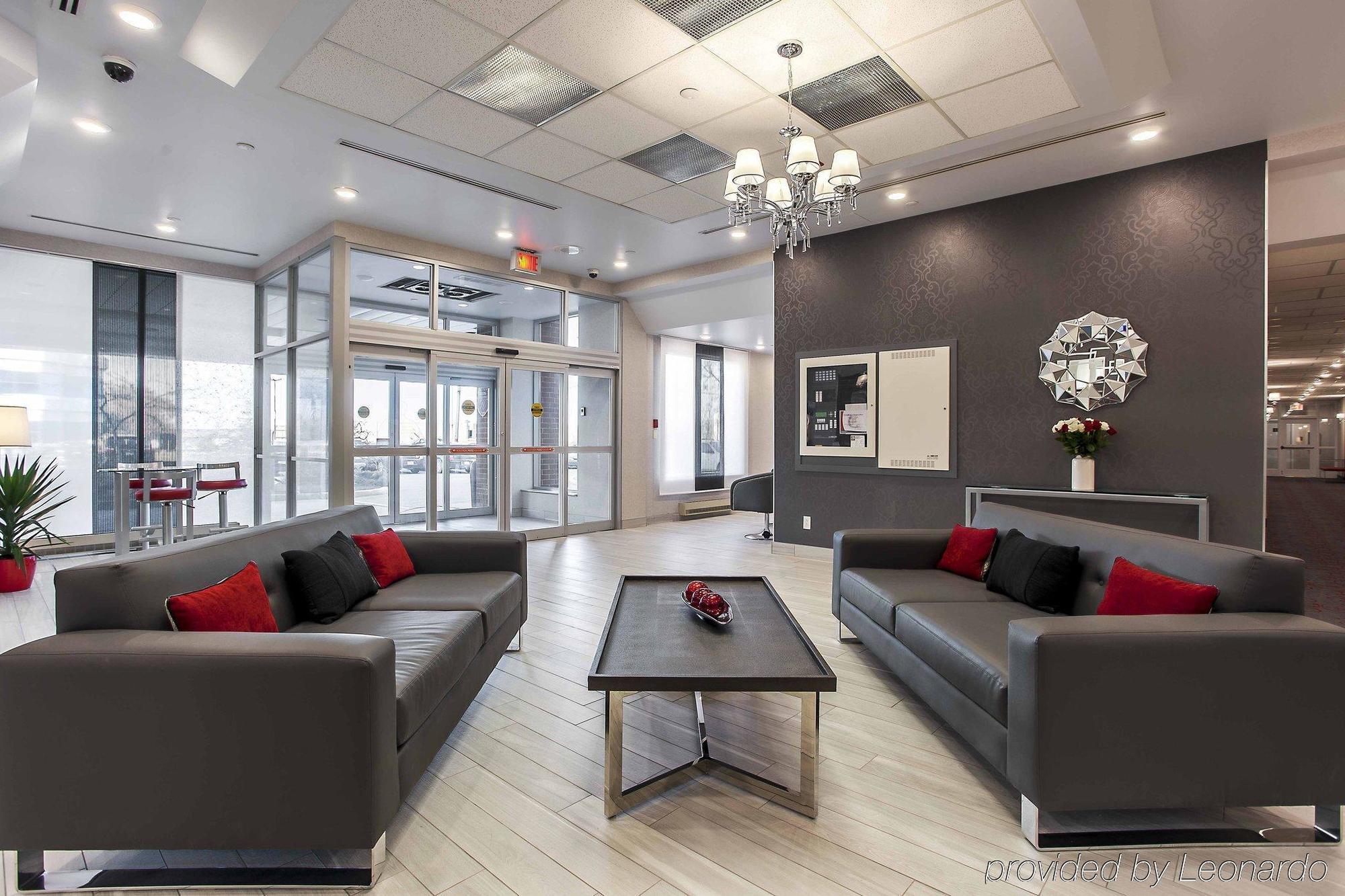 Embassy Suites By Hilton Montreal Airport Pointe-Claire Eksteriør bilde