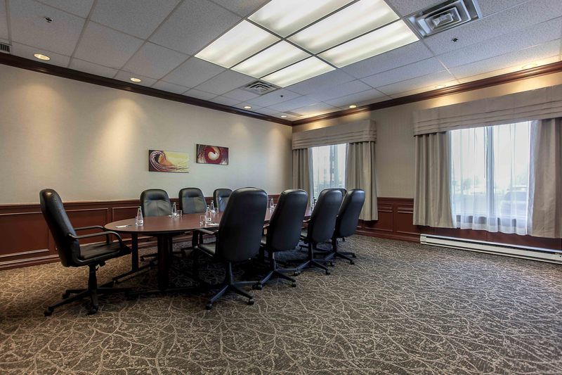 Embassy Suites By Hilton Montreal Airport Pointe-Claire Eksteriør bilde